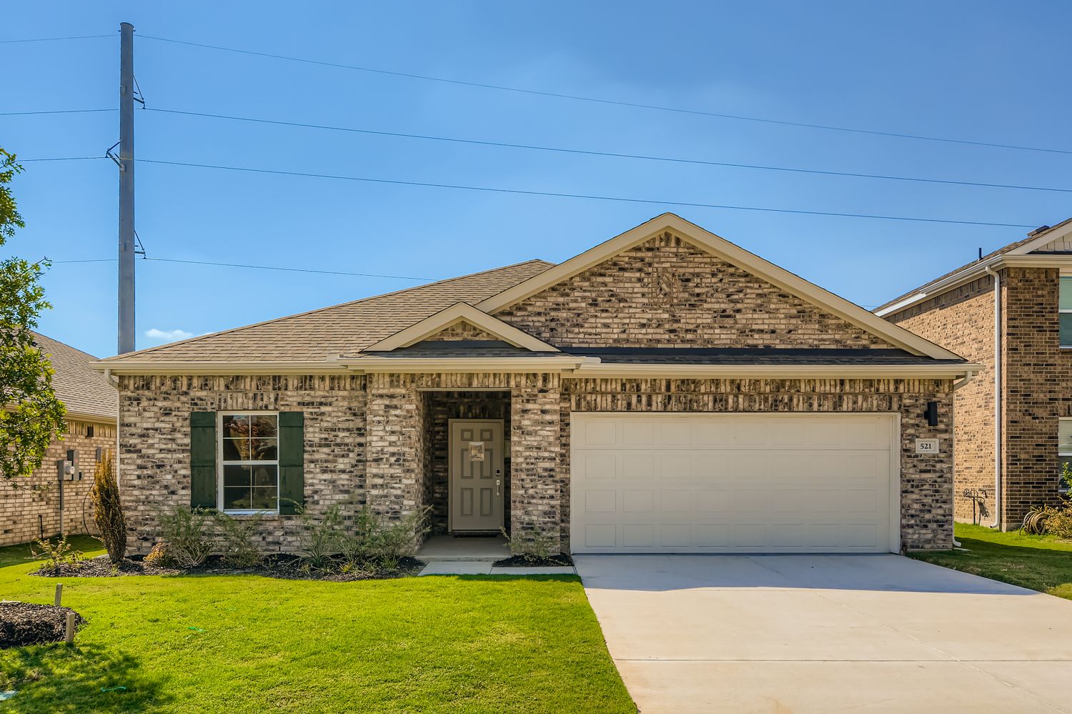 0D20 521 ABERDEEN DRIVE