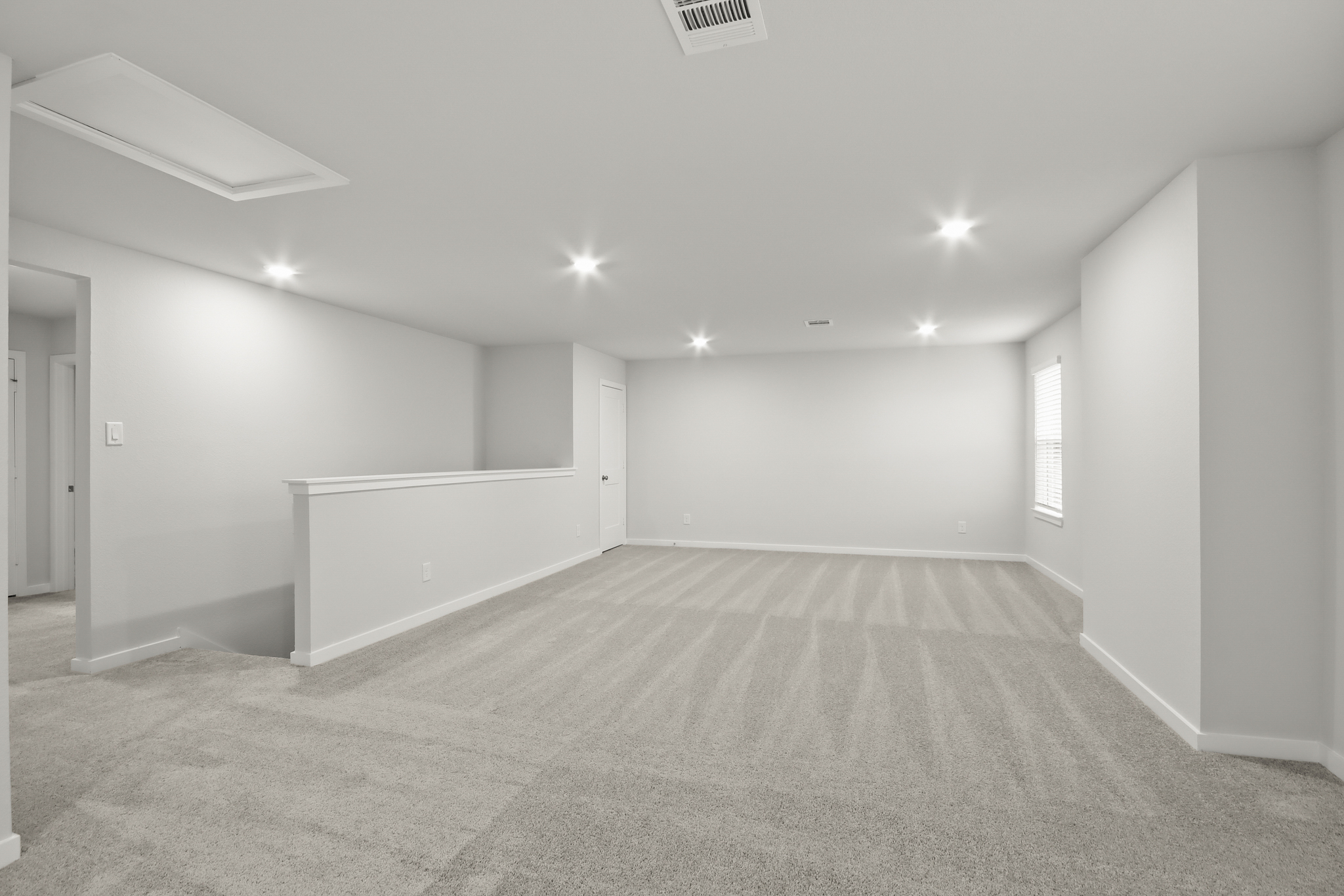 A large empty room.