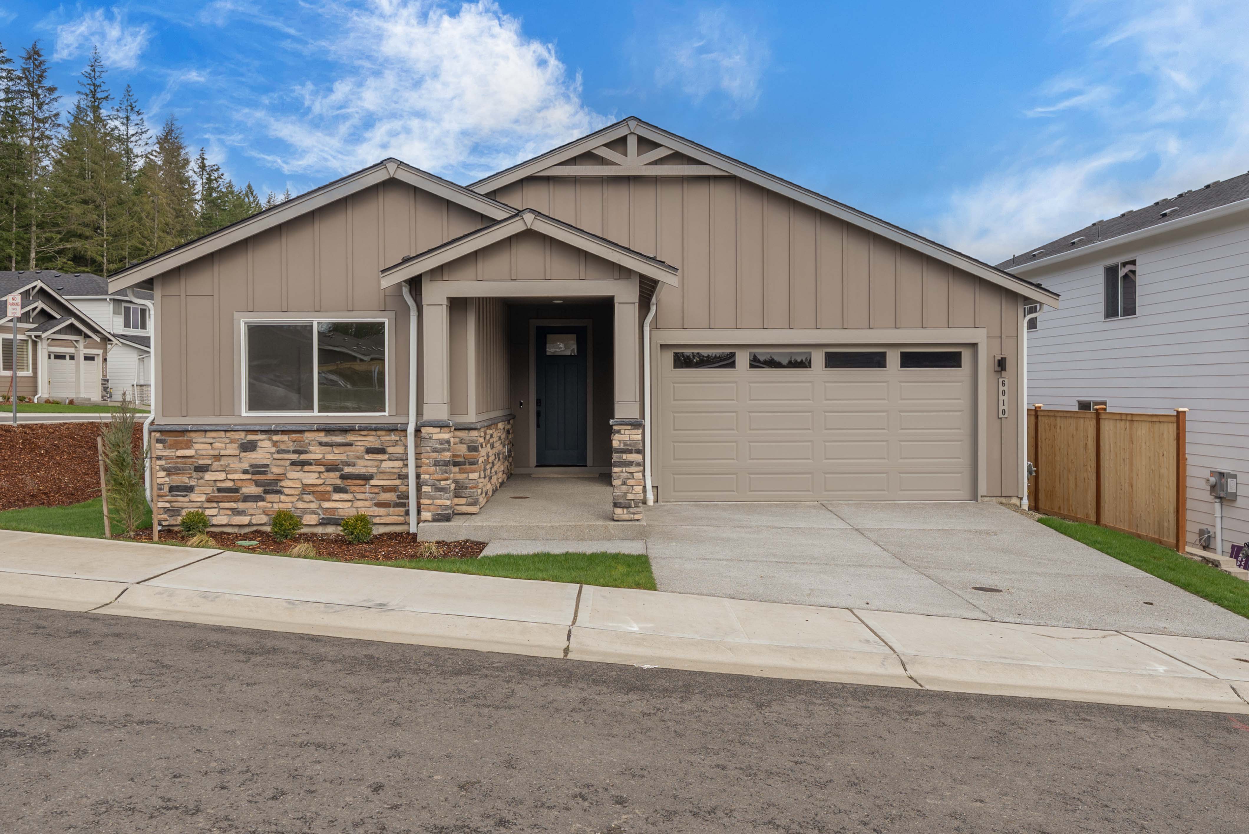 0306 6010 THORNHILL AVE SW