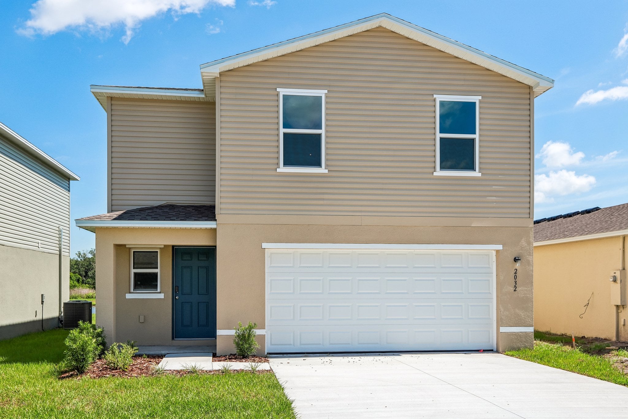 0114 2032 Golden Beak Dr
